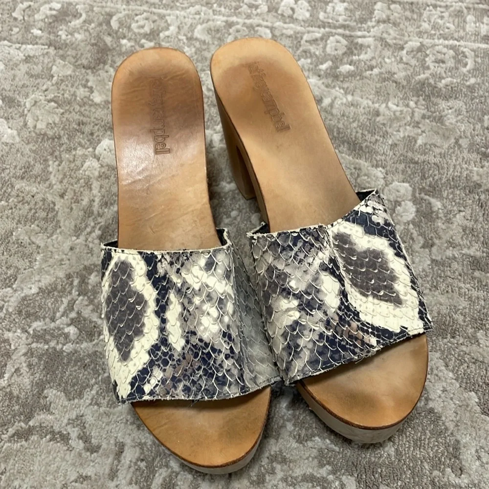 Jeffrey Campbell Size 8 Snake Leather Heel - Picture 1 of 9